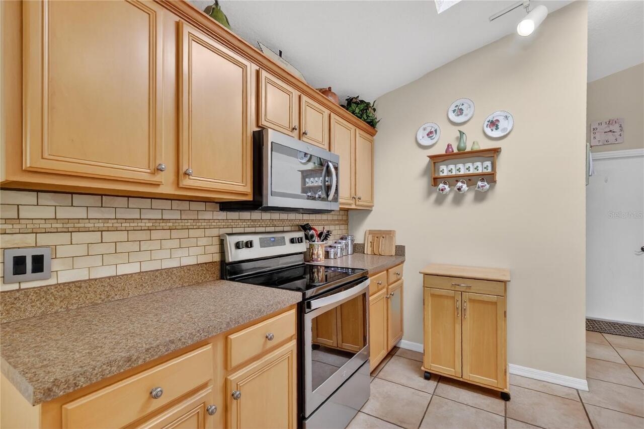 Listing Photo 16