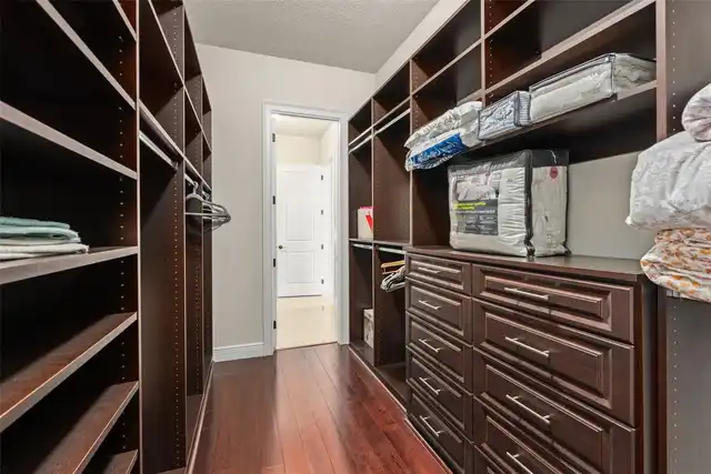Listing Photo 38