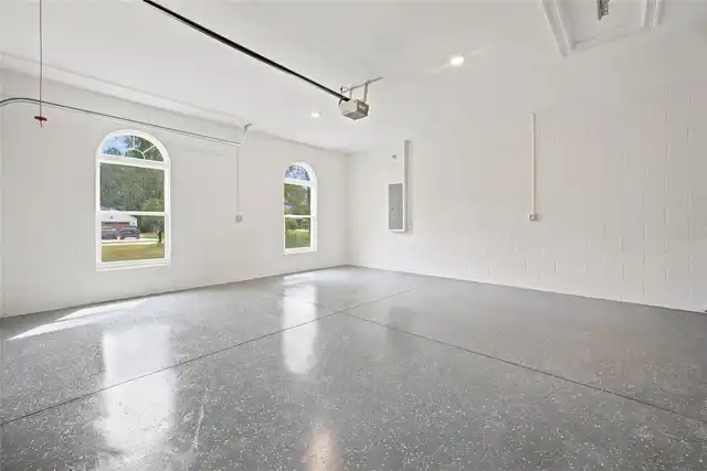 Listing Photo 37