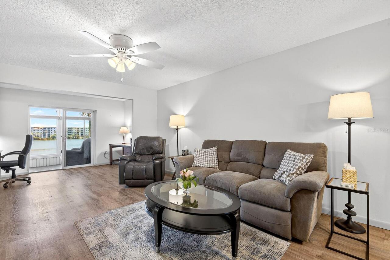Listing Photo 19