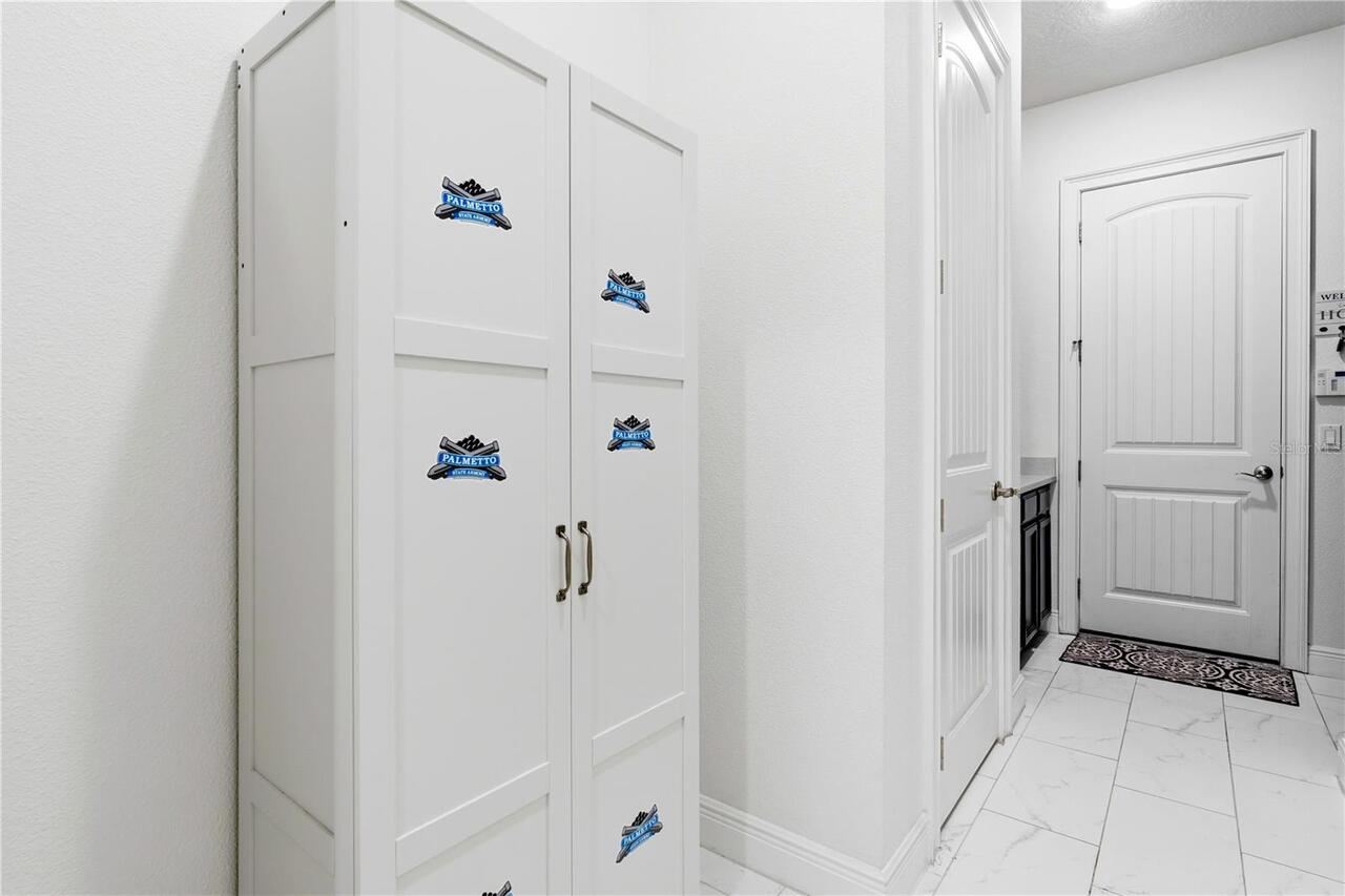Listing Photo 17