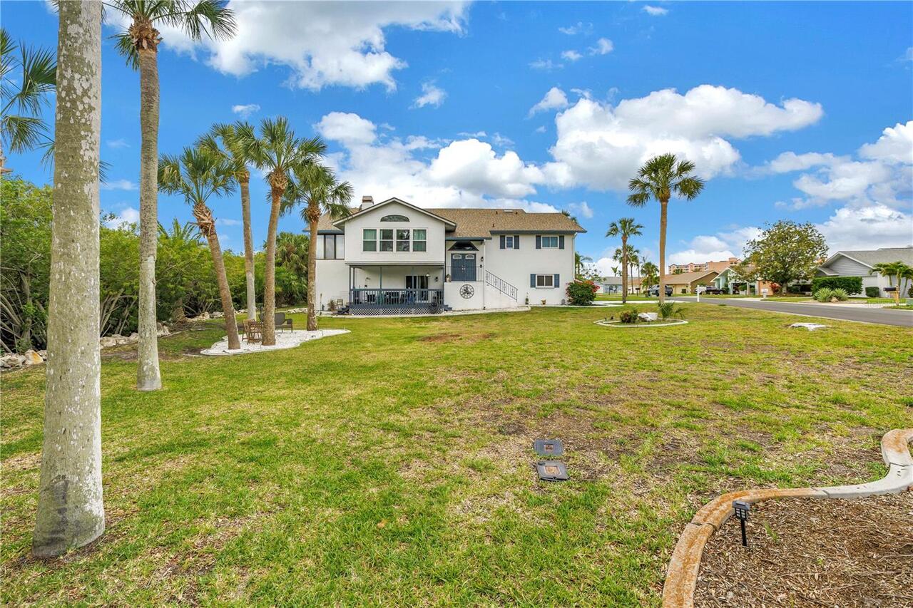Listing Photo 11
