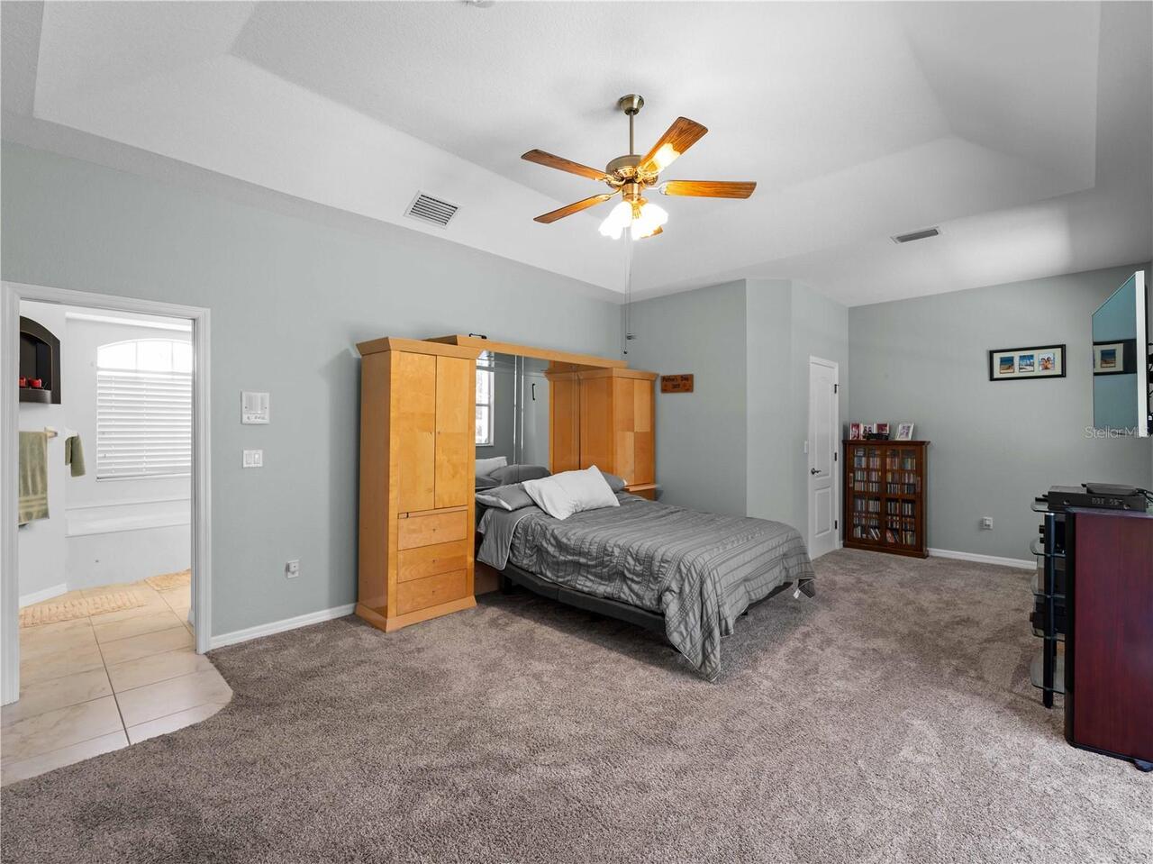 Listing Photo 17