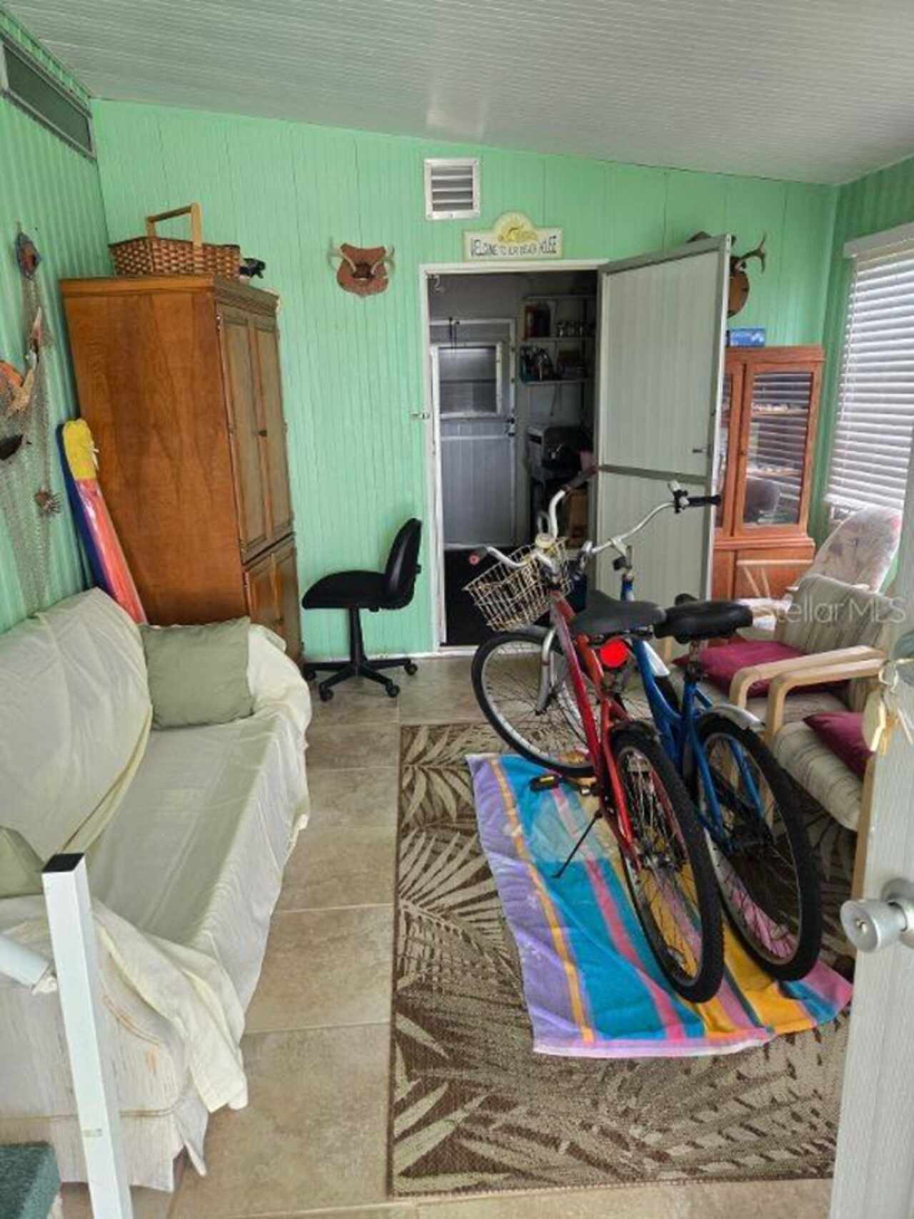 Listing Photo 8