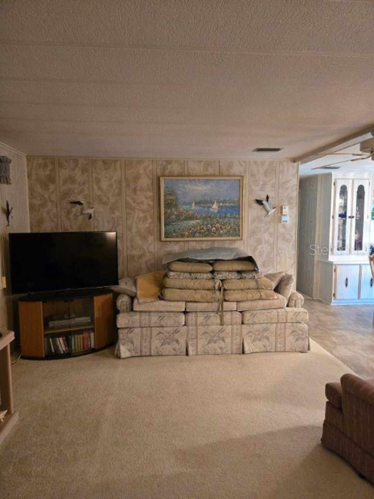 Listing Photo 10