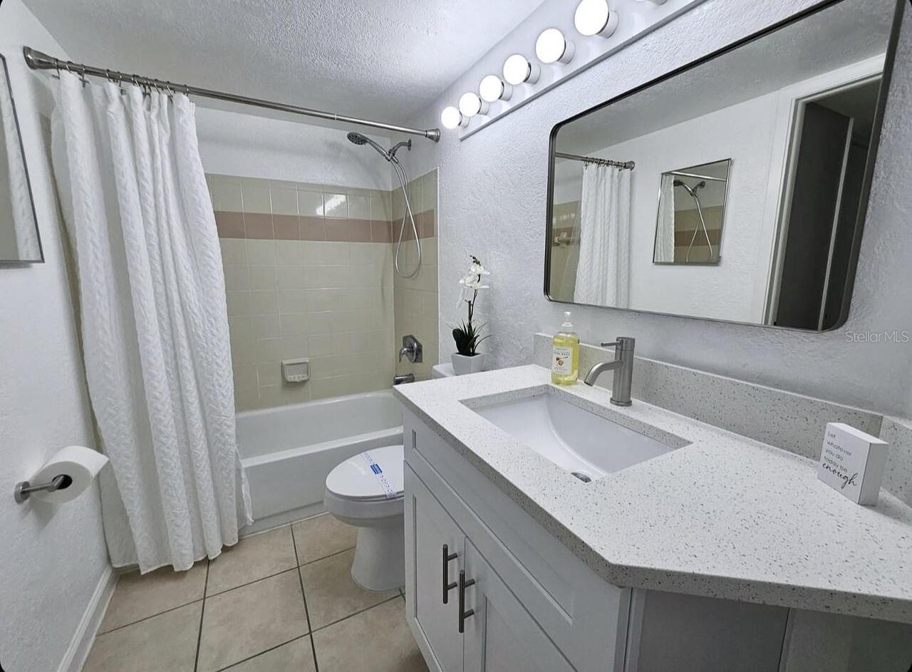 Listing Photo 8