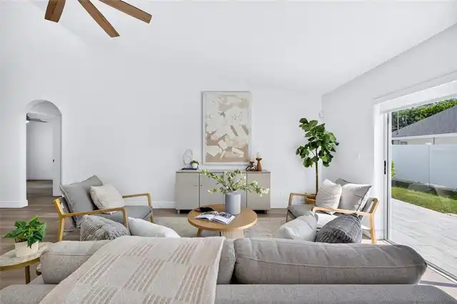Listing Photo 19