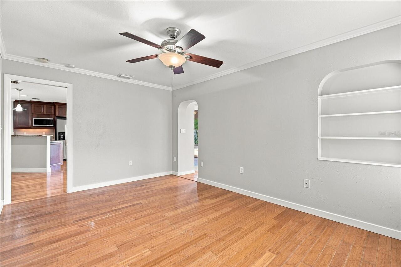 Listing Photo 23