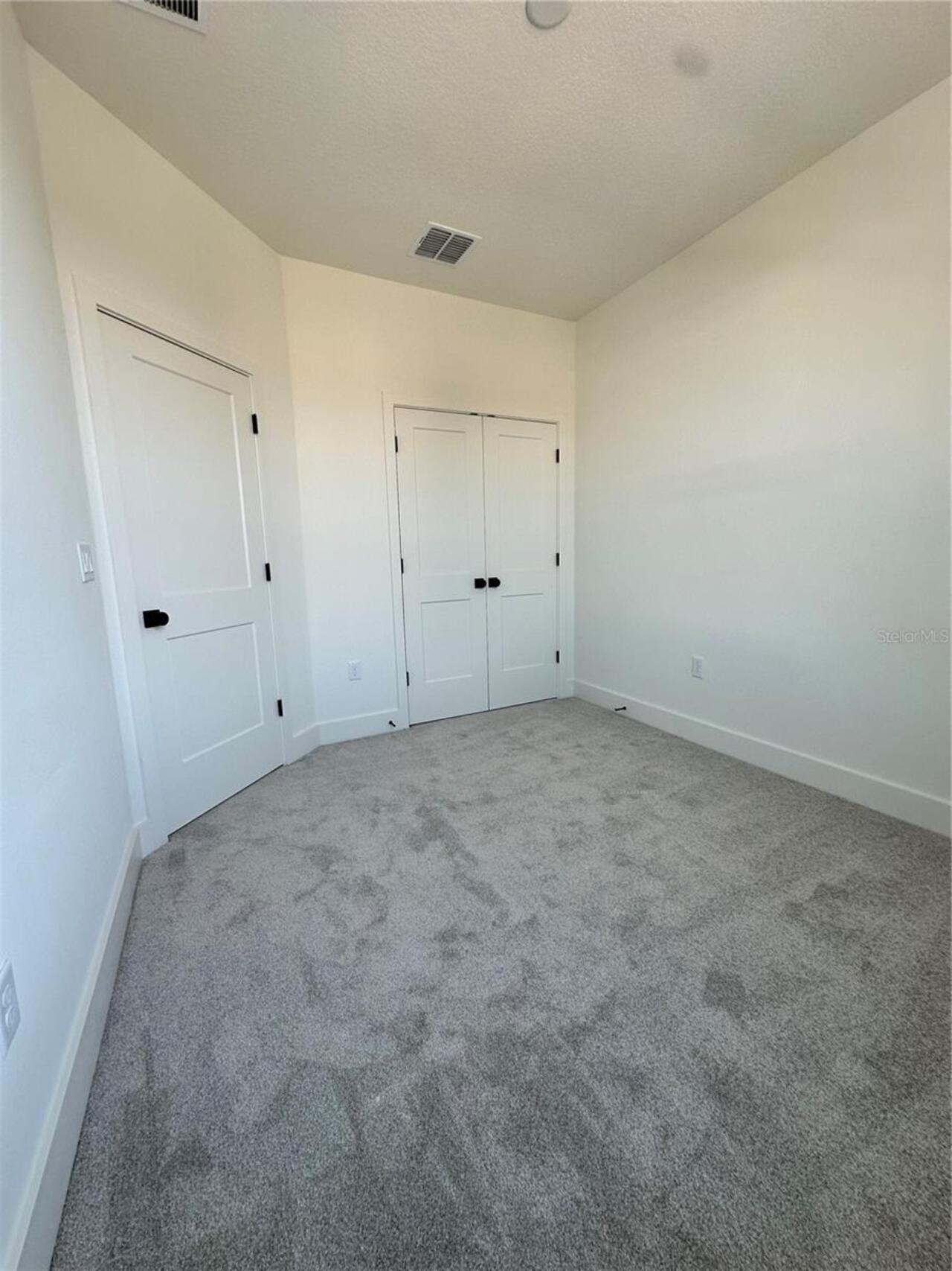 Listing Photo 37