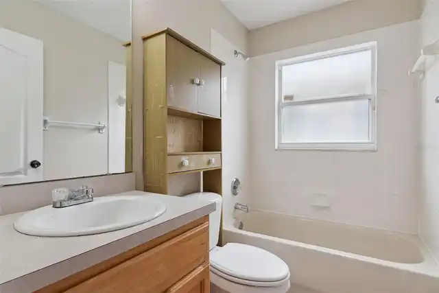 Listing Photo 13