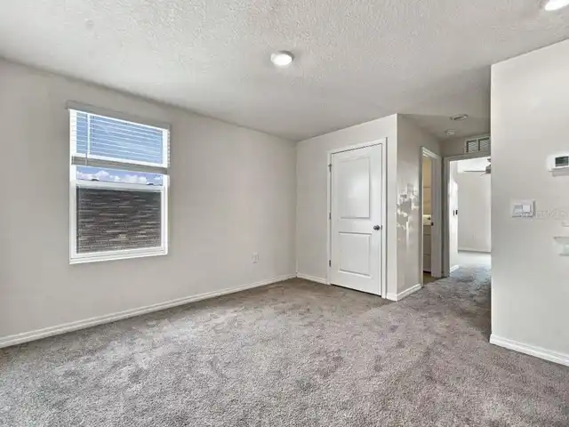 Listing Photo 34