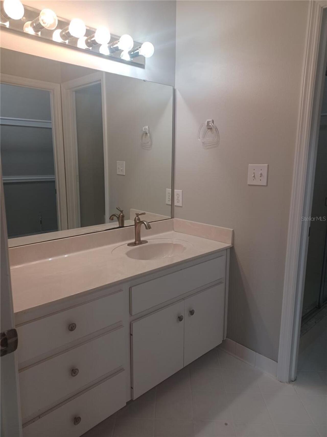 Listing Photo 43