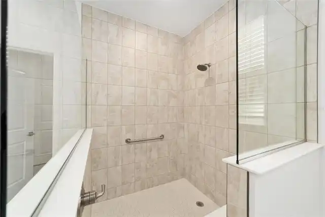 Listing Photo 28