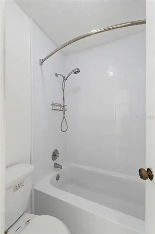 Listing Photo 20