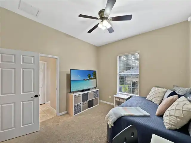 Listing Photo 24