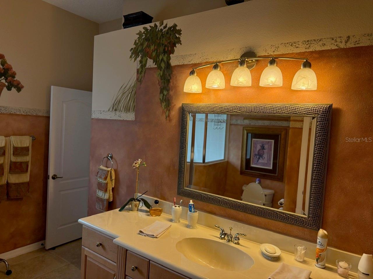 Listing Photo 34