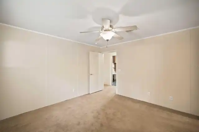 Listing Photo 20
