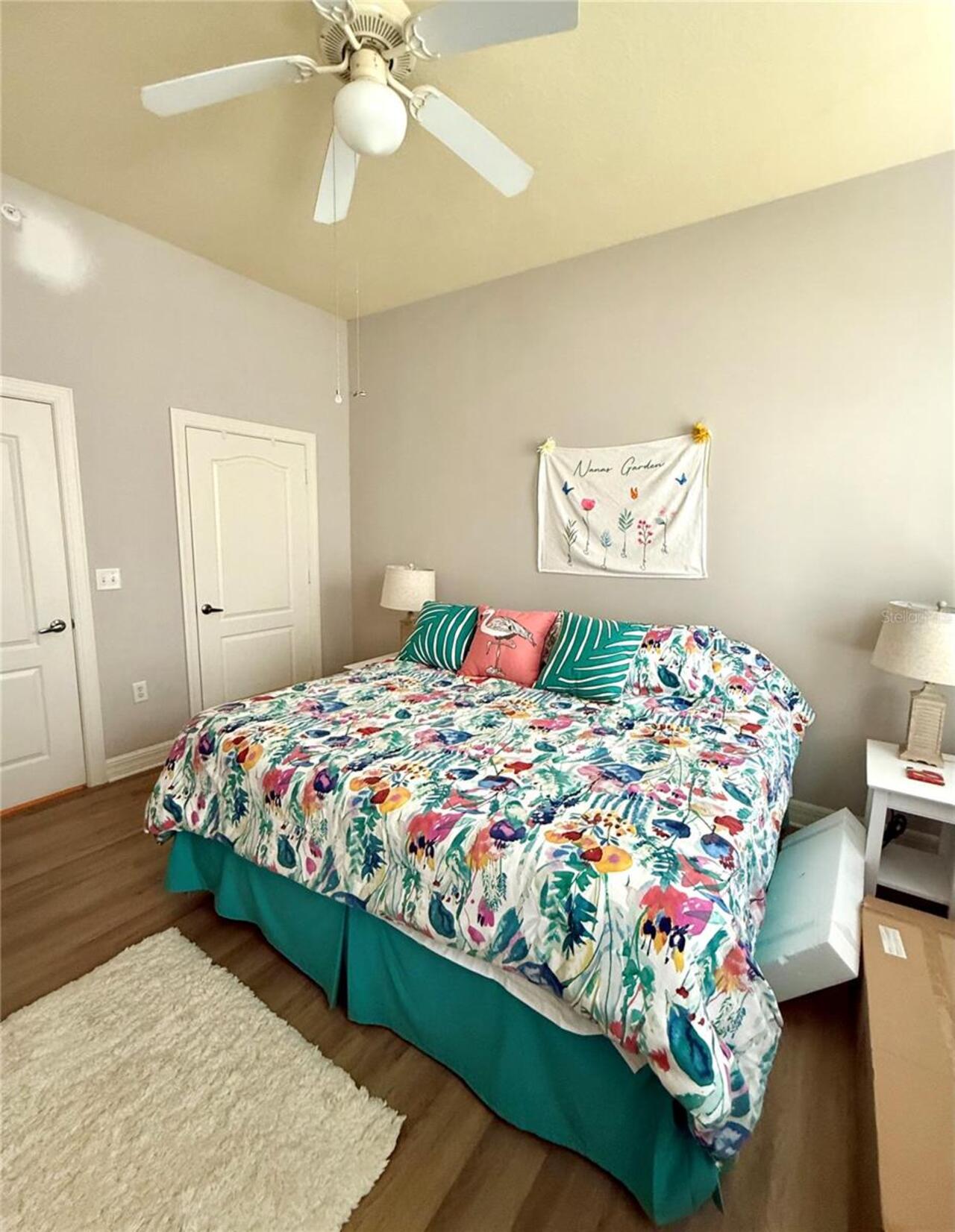 Listing Photo 11