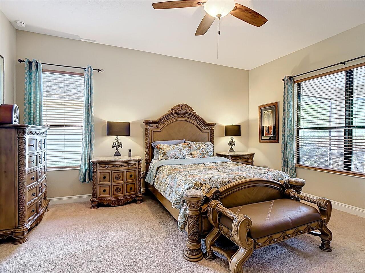 Listing Photo 18