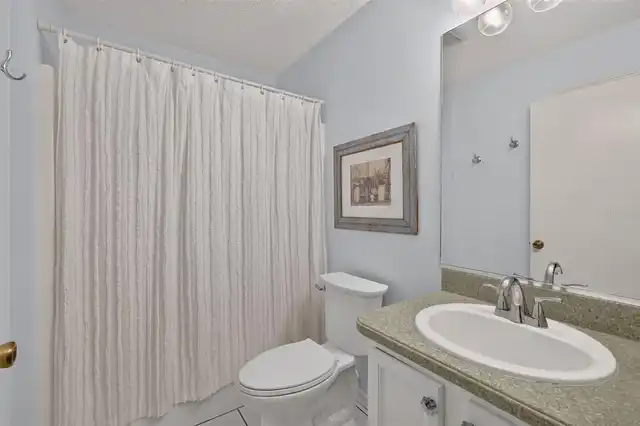 Listing Photo 22