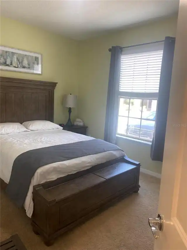 Listing Photo 10