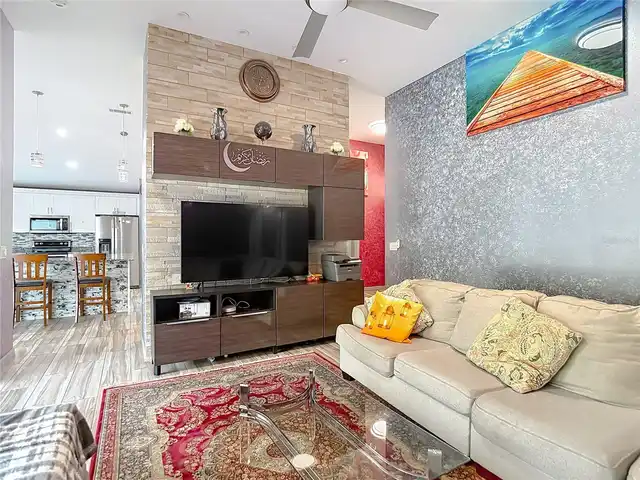 Listing Photo 21