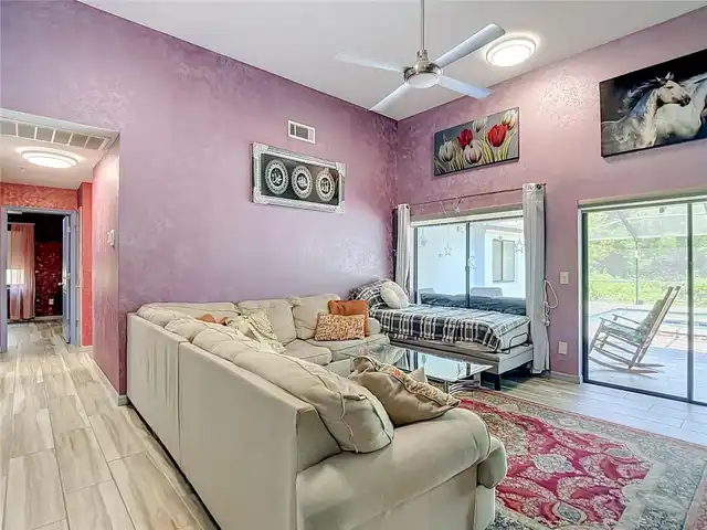 Listing Photo 23