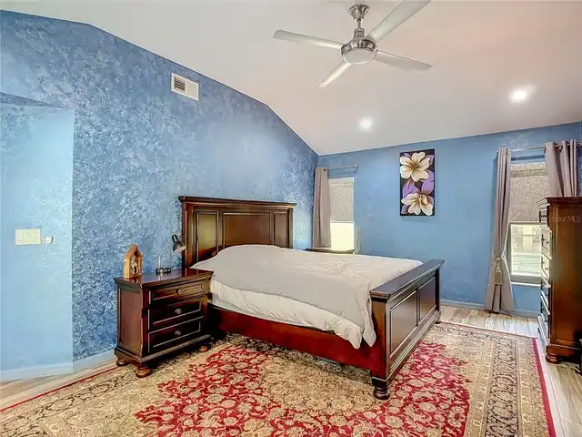 Listing Photo 36