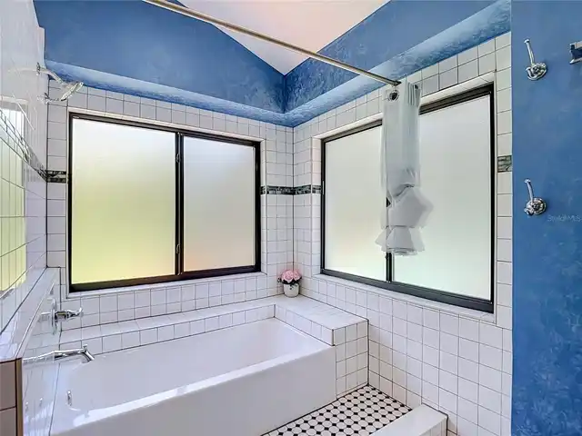 Listing Photo 42