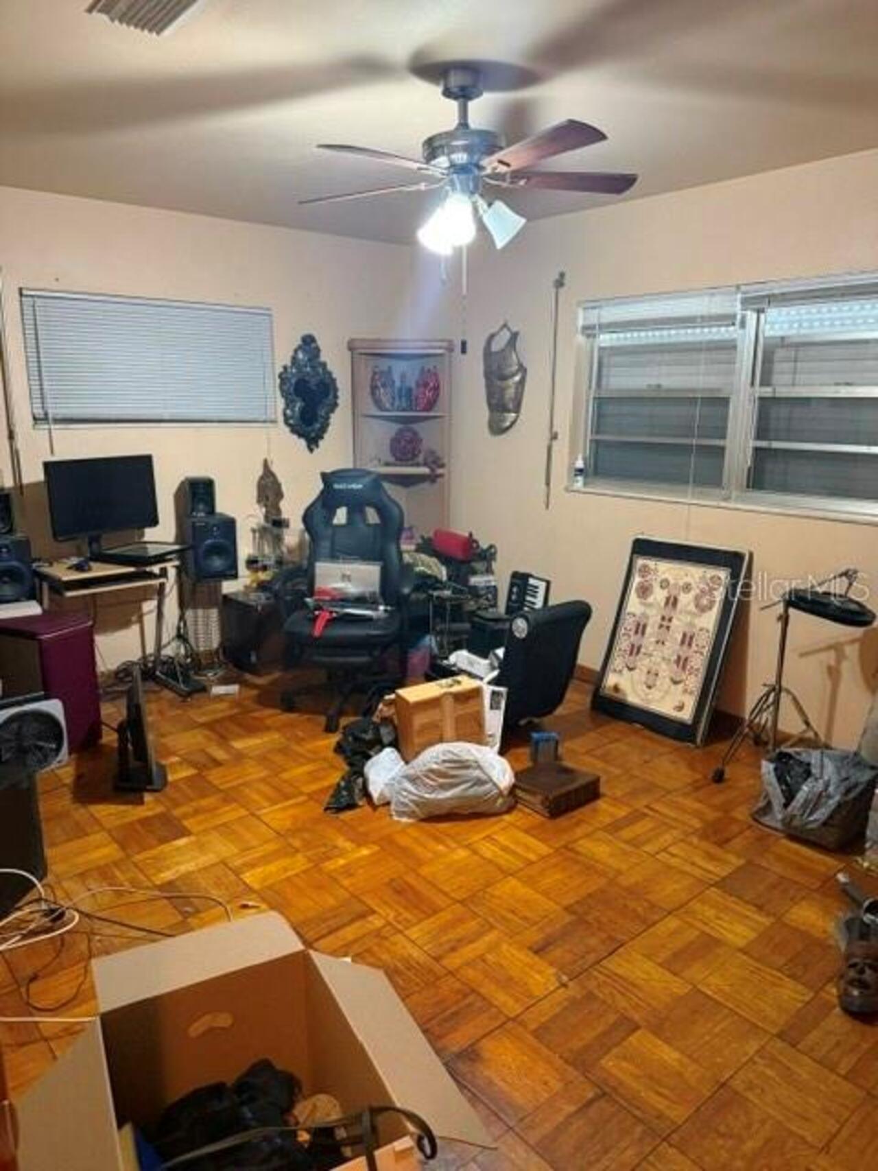 Listing Photo 10