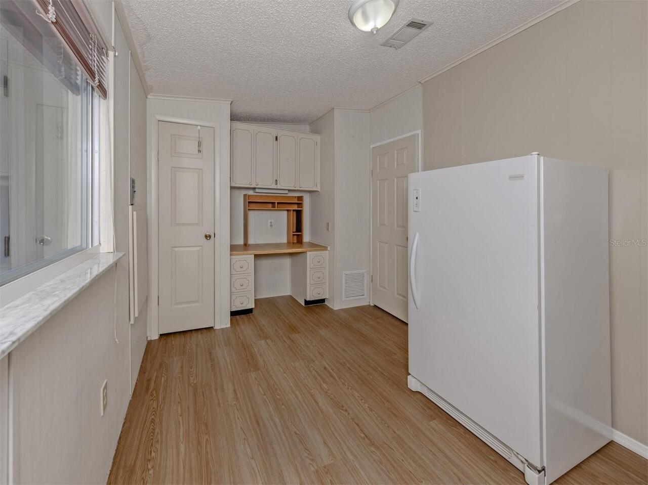 Listing Photo 28