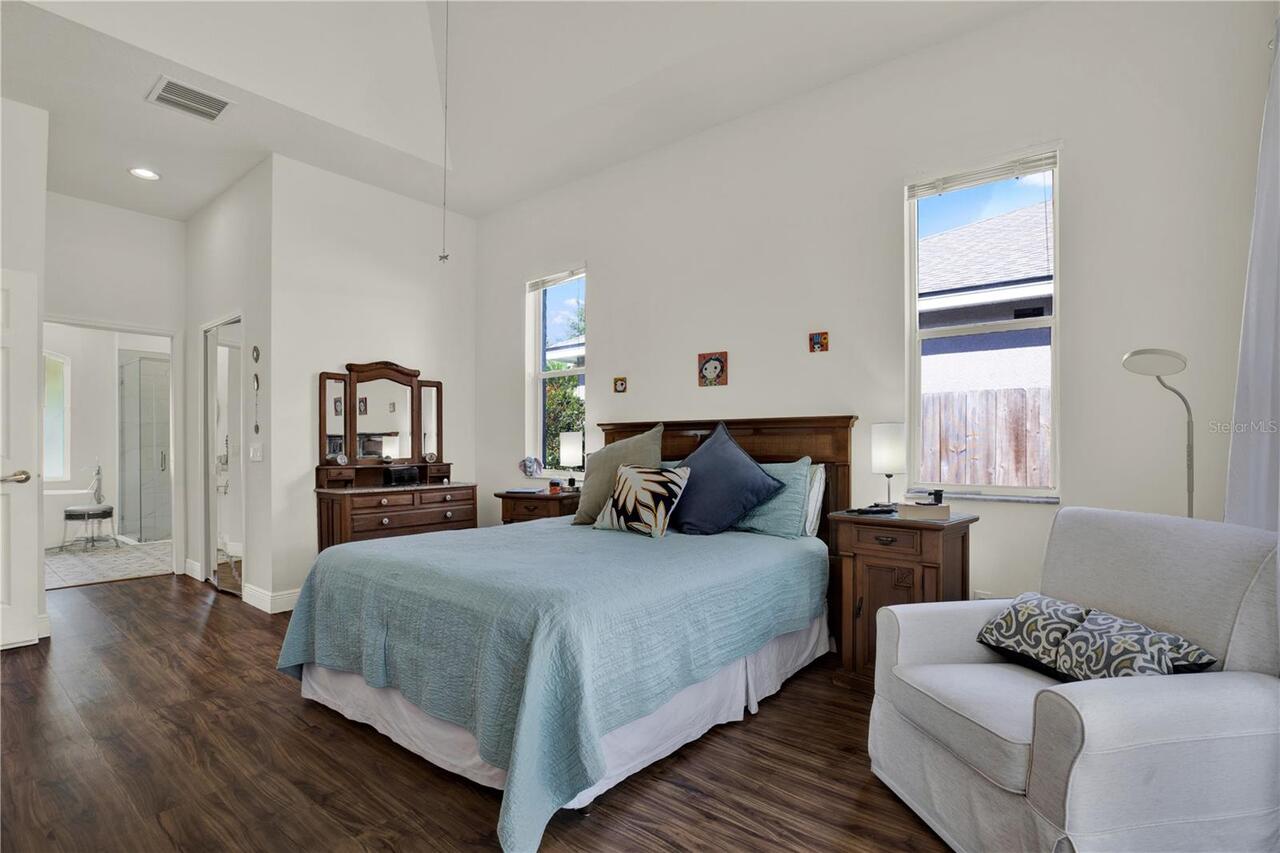 Listing Photo 23