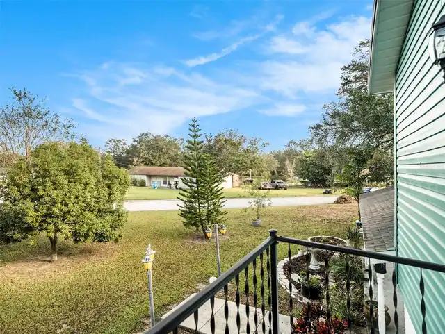 Listing Photo 18