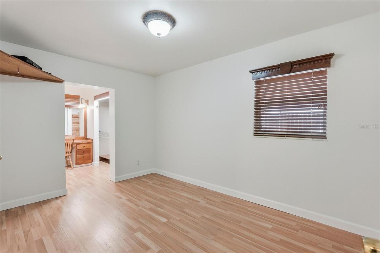 Listing Photo 25