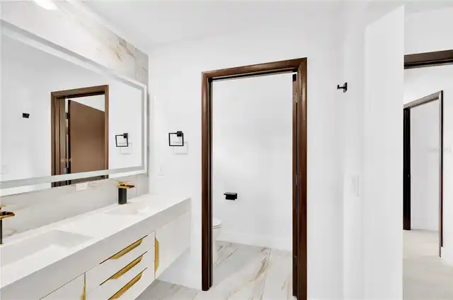 Listing Photo 28