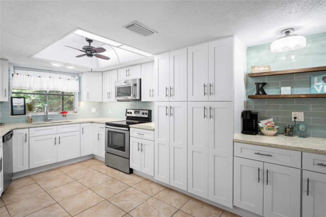 Listing Photo 15