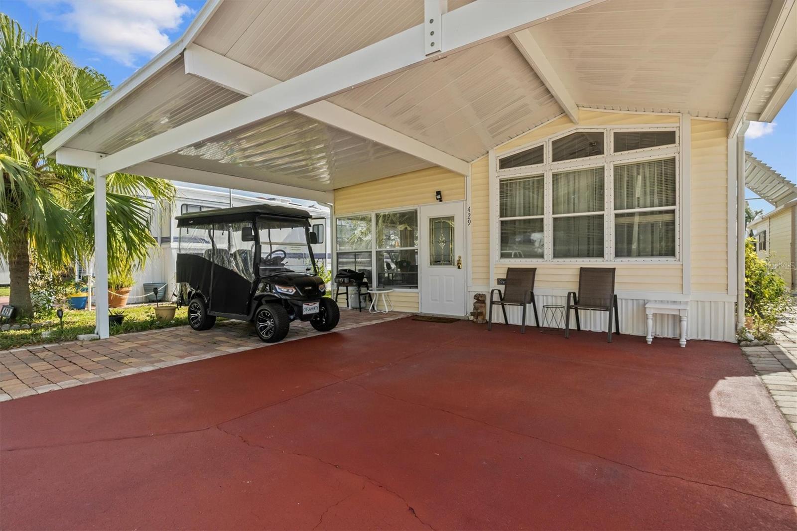 Listing Photo 4