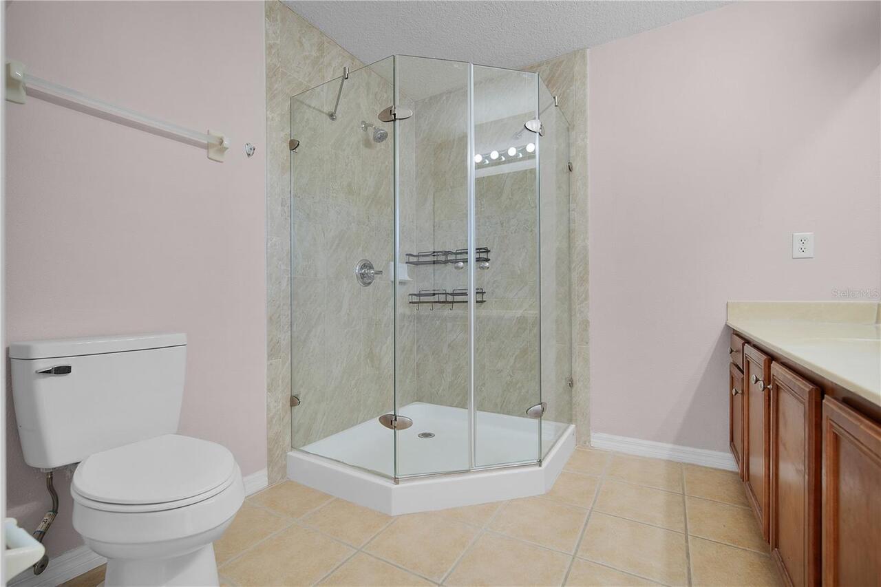 Listing Photo 34