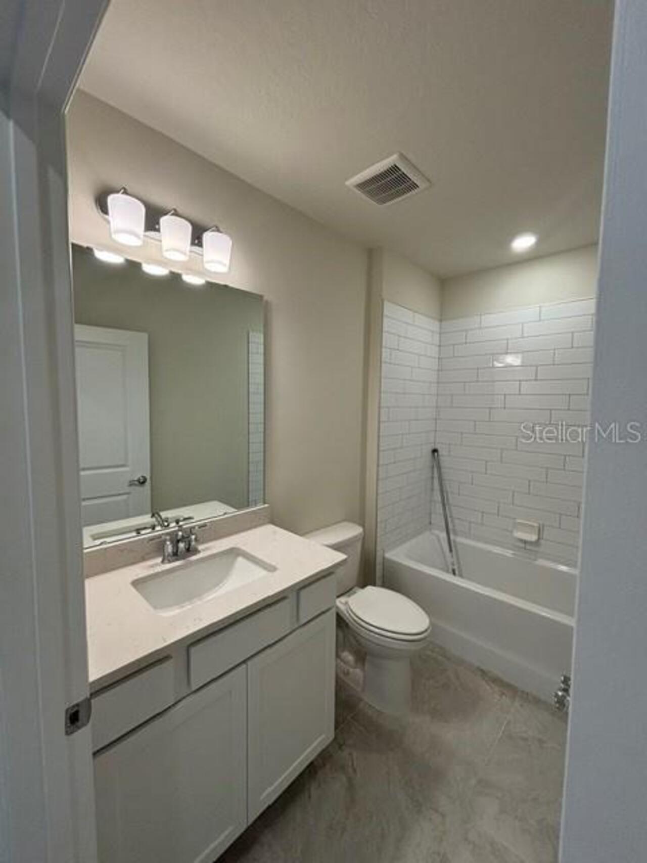 Listing Photo 7
