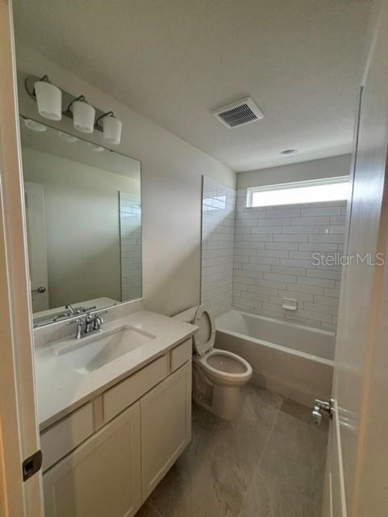 Listing Photo 14