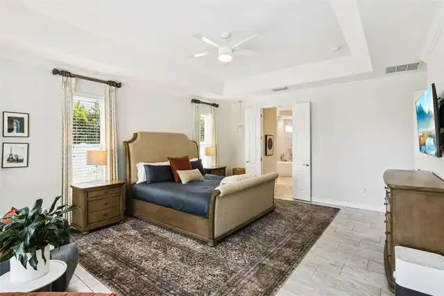Listing Photo 25