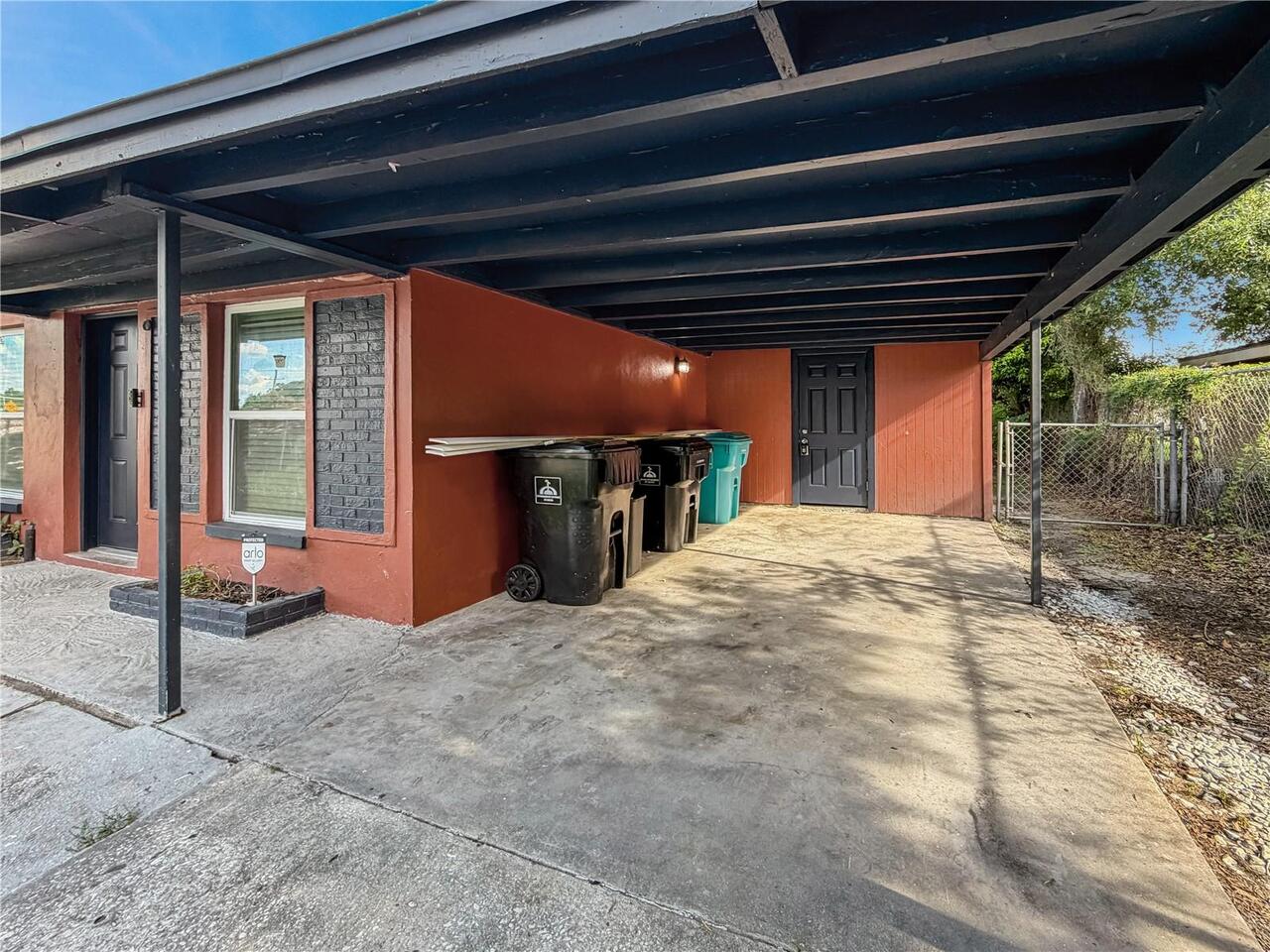 Listing Photo 17