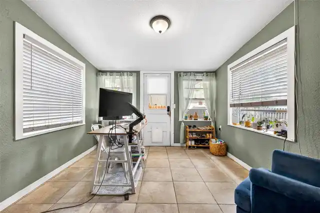 Listing Photo 22