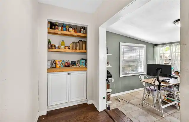 Listing Photo 23