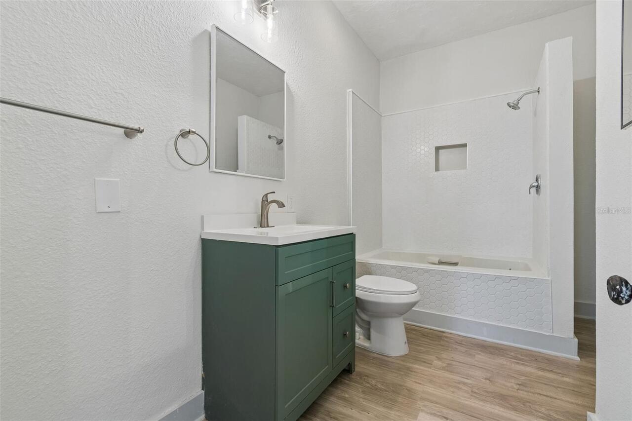 Listing Photo 38