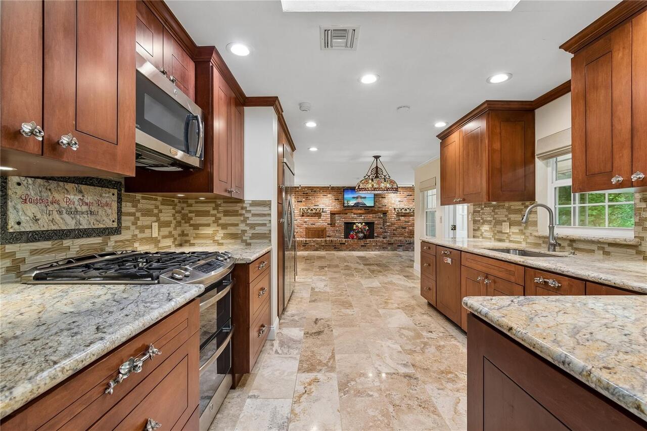 Listing Photo 15