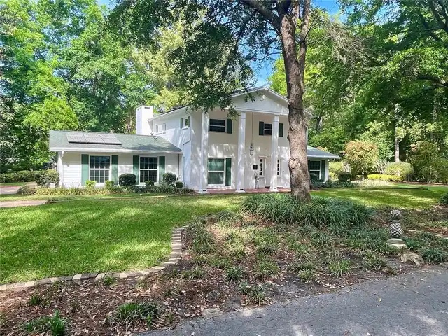 Listing Photo 6