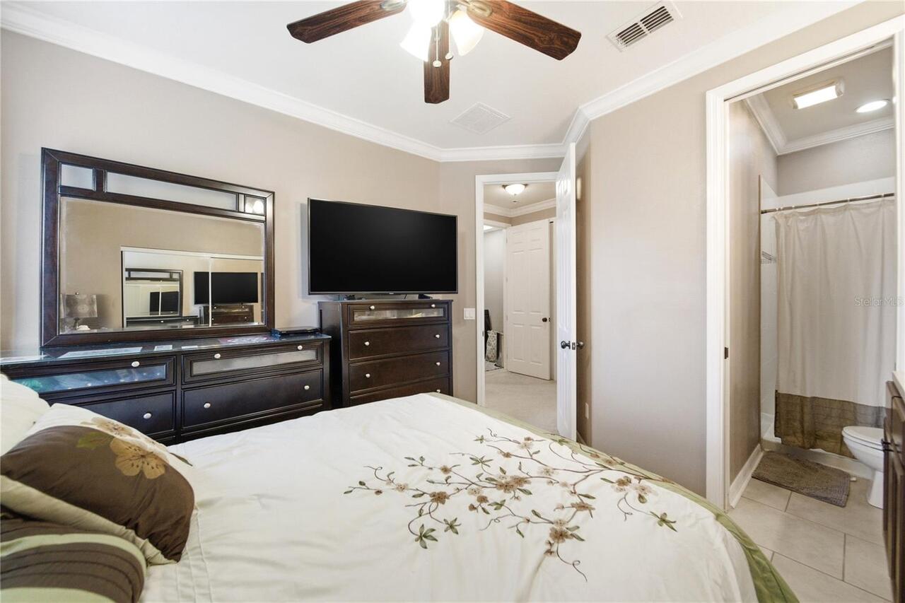 Listing Photo 25