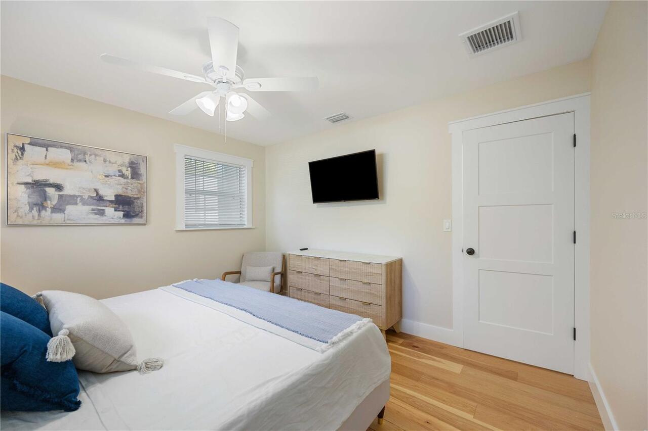 Listing Photo 20