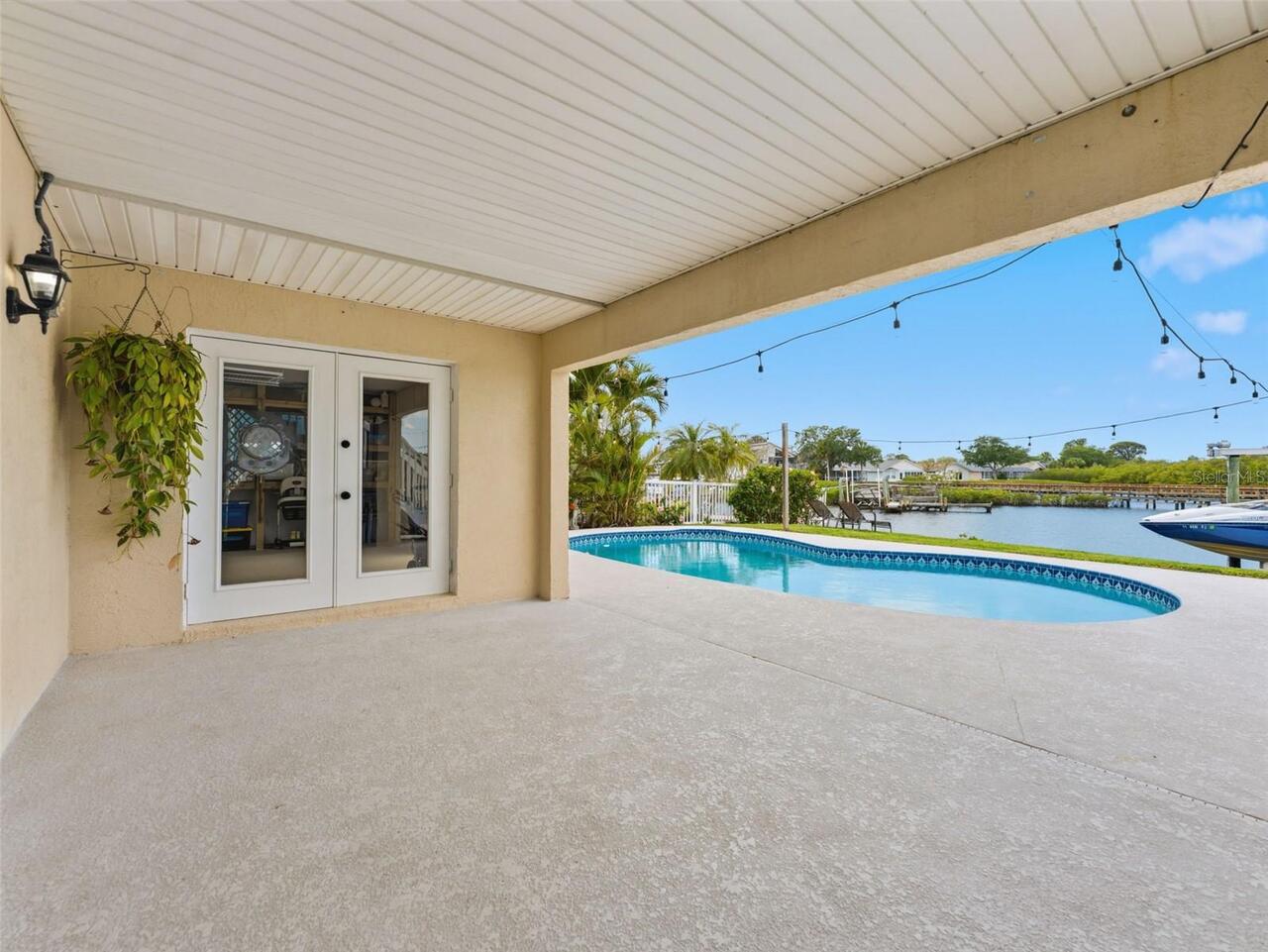 Listing Photo 11